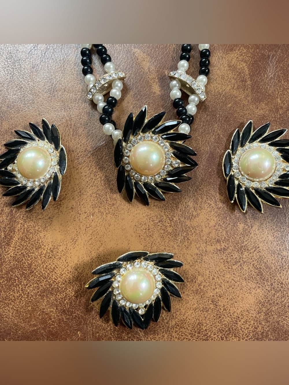 Vintage 80’s luxury set